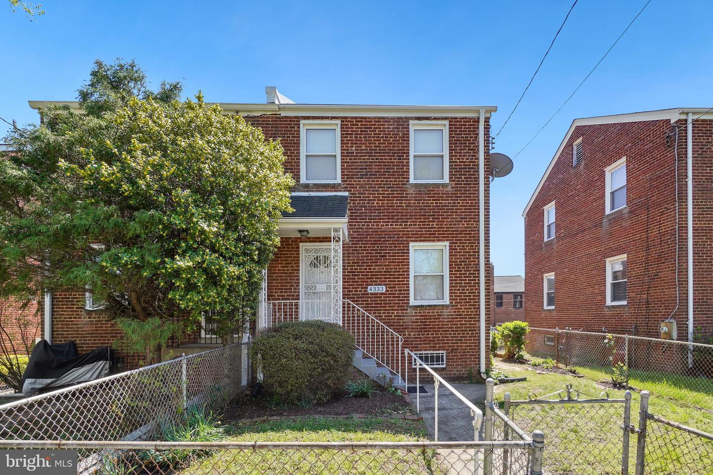 4333 Chaplin Street SE, Washington