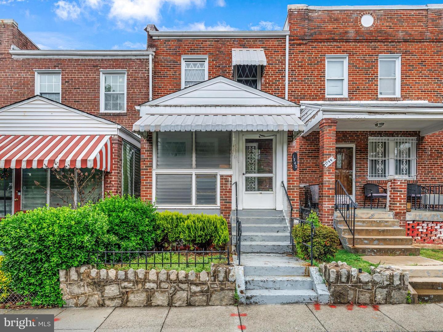 1742 Lyman Place NE, Washington