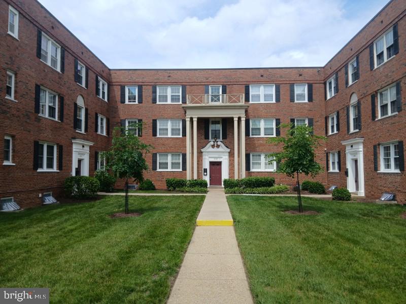 2107 Fort Davis Street SE #201, Washington