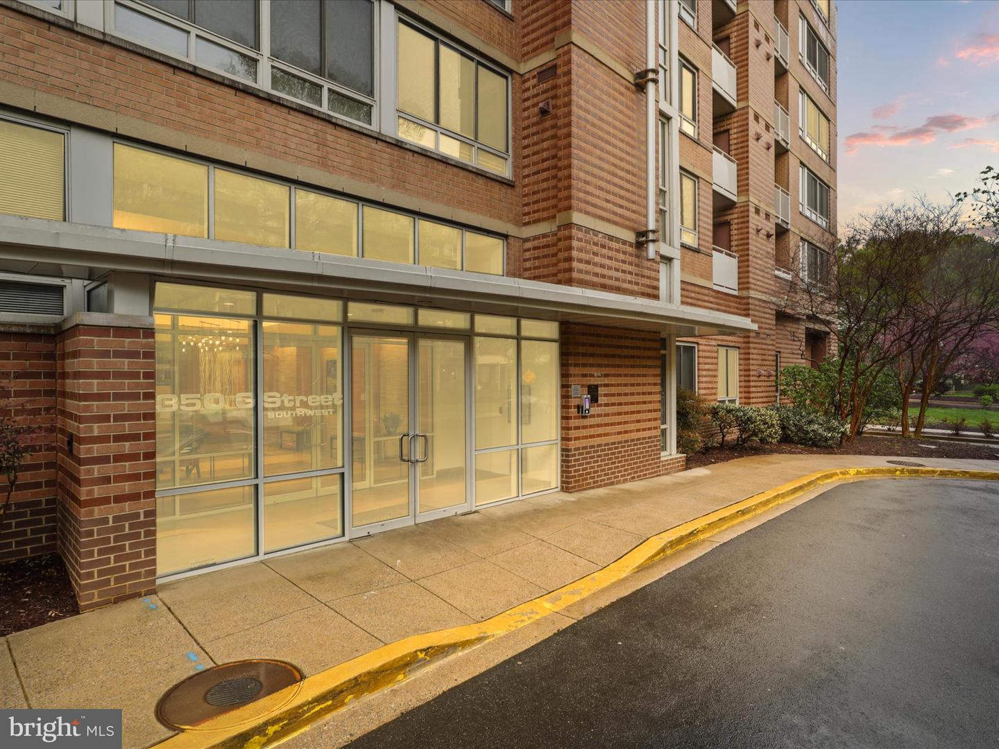 350 G Street SW #n407, Washington