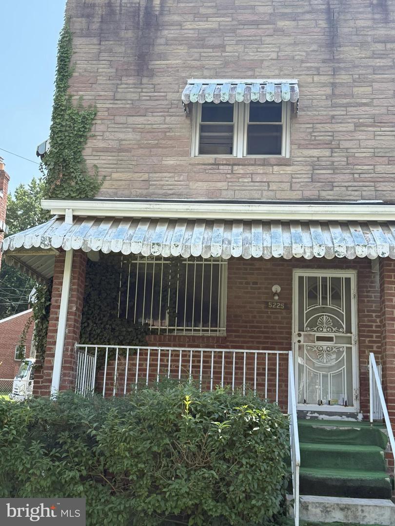 5225 Central Avenue SE, Washington