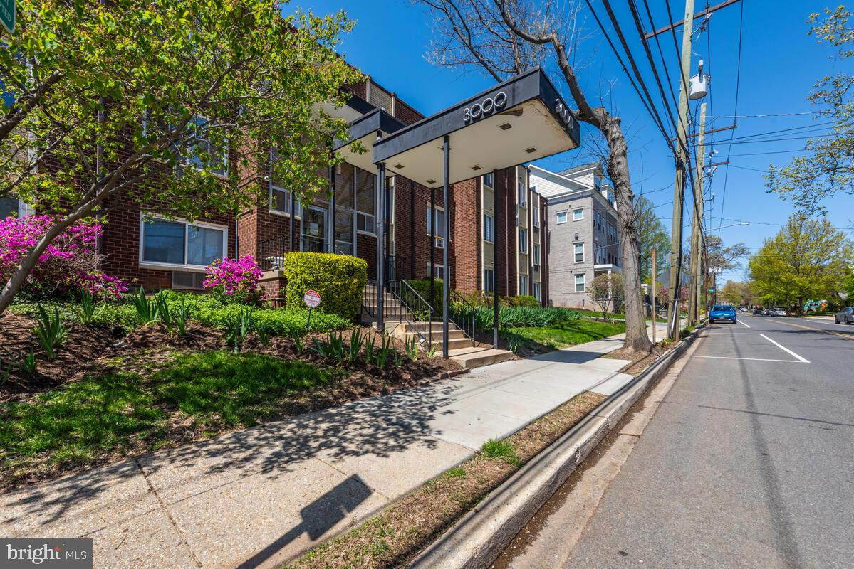 3000 7th Street NE #318, Washington