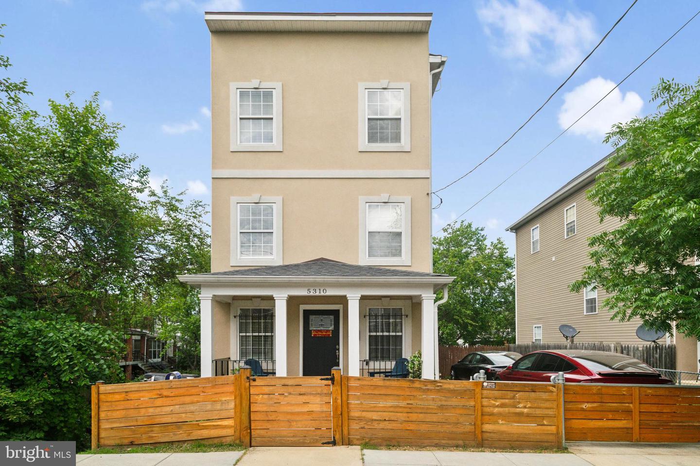 5310 B Street SE, Washington