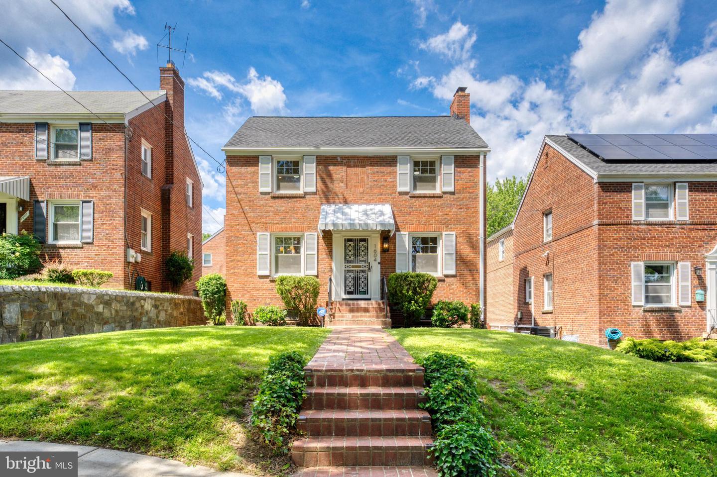 1604 Crittenden Street NE, Washington