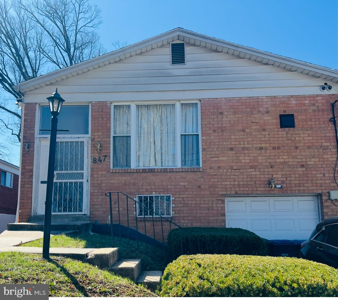 847 Hilltop Terrace SE, Washington