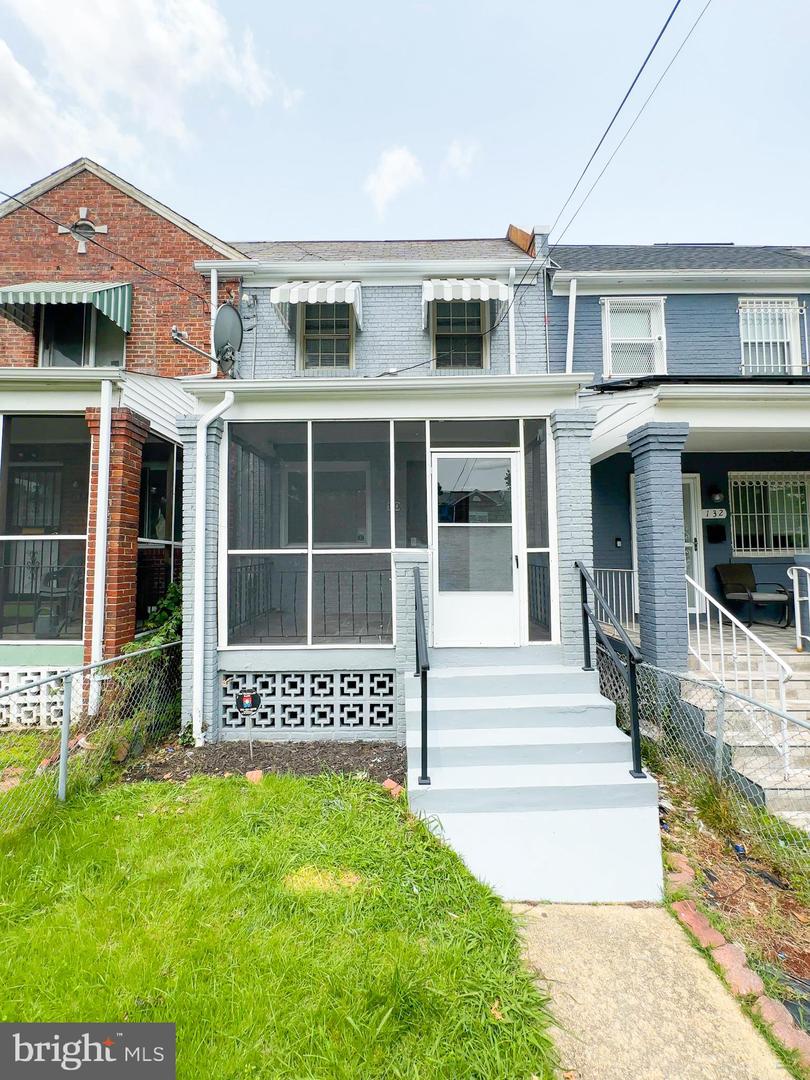 130 36th Street NE, Washington