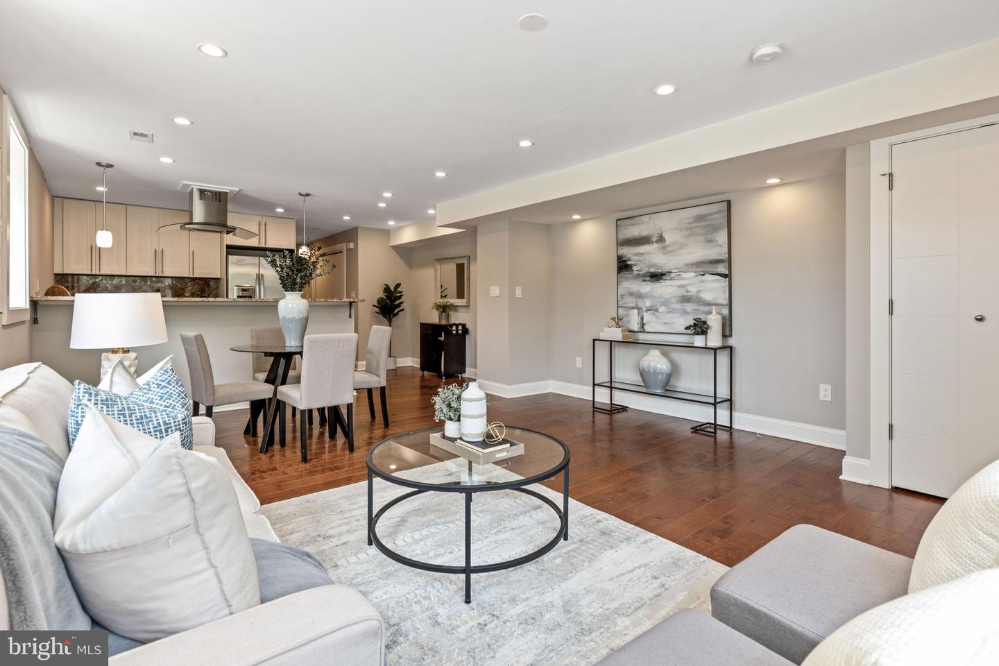 400 21st Street NE #1