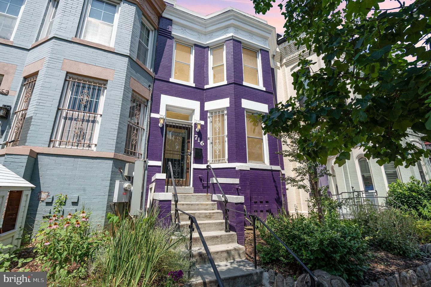 716 4th Street NE, Washington