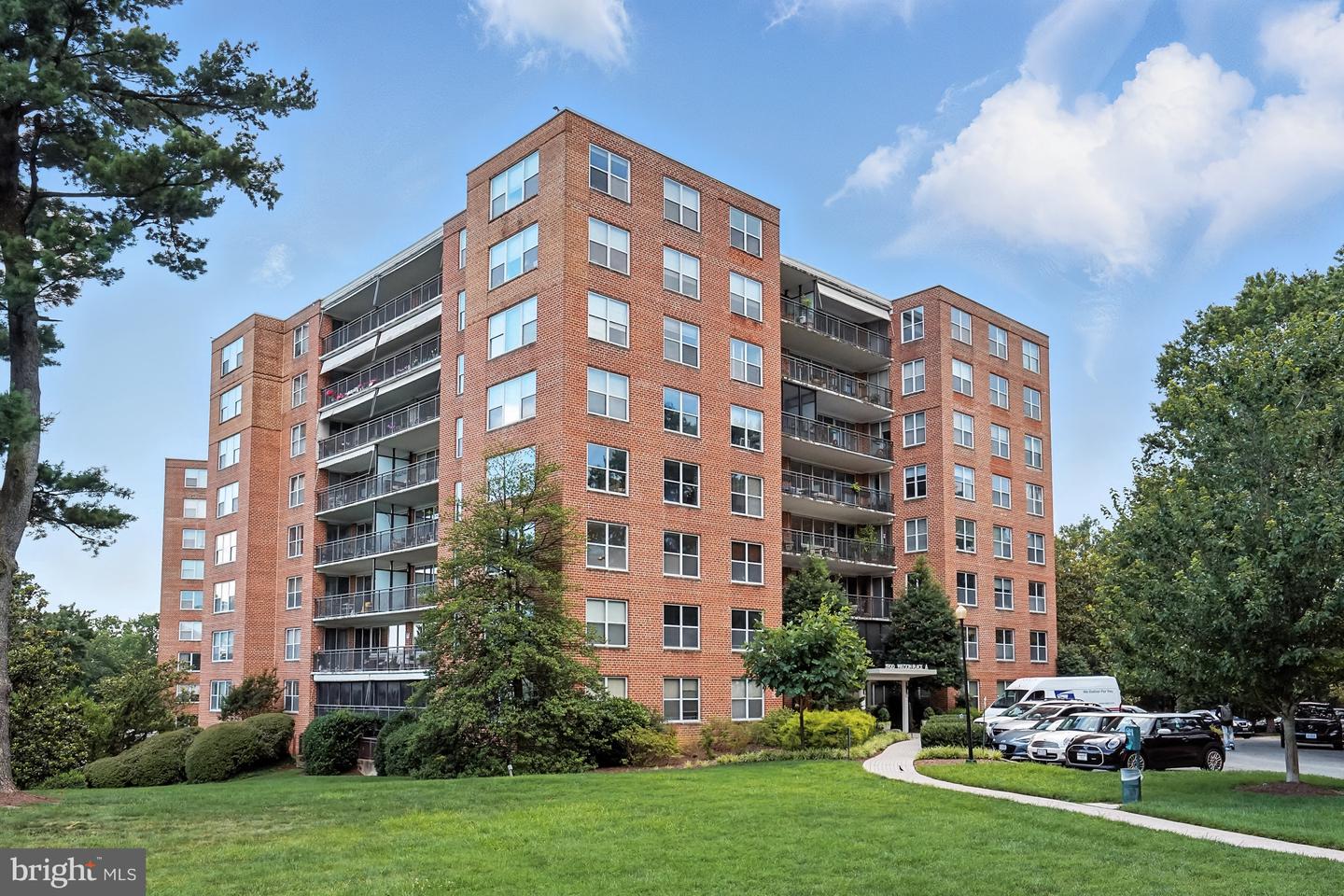 3900 Watson Place NW #a-5h, Washington