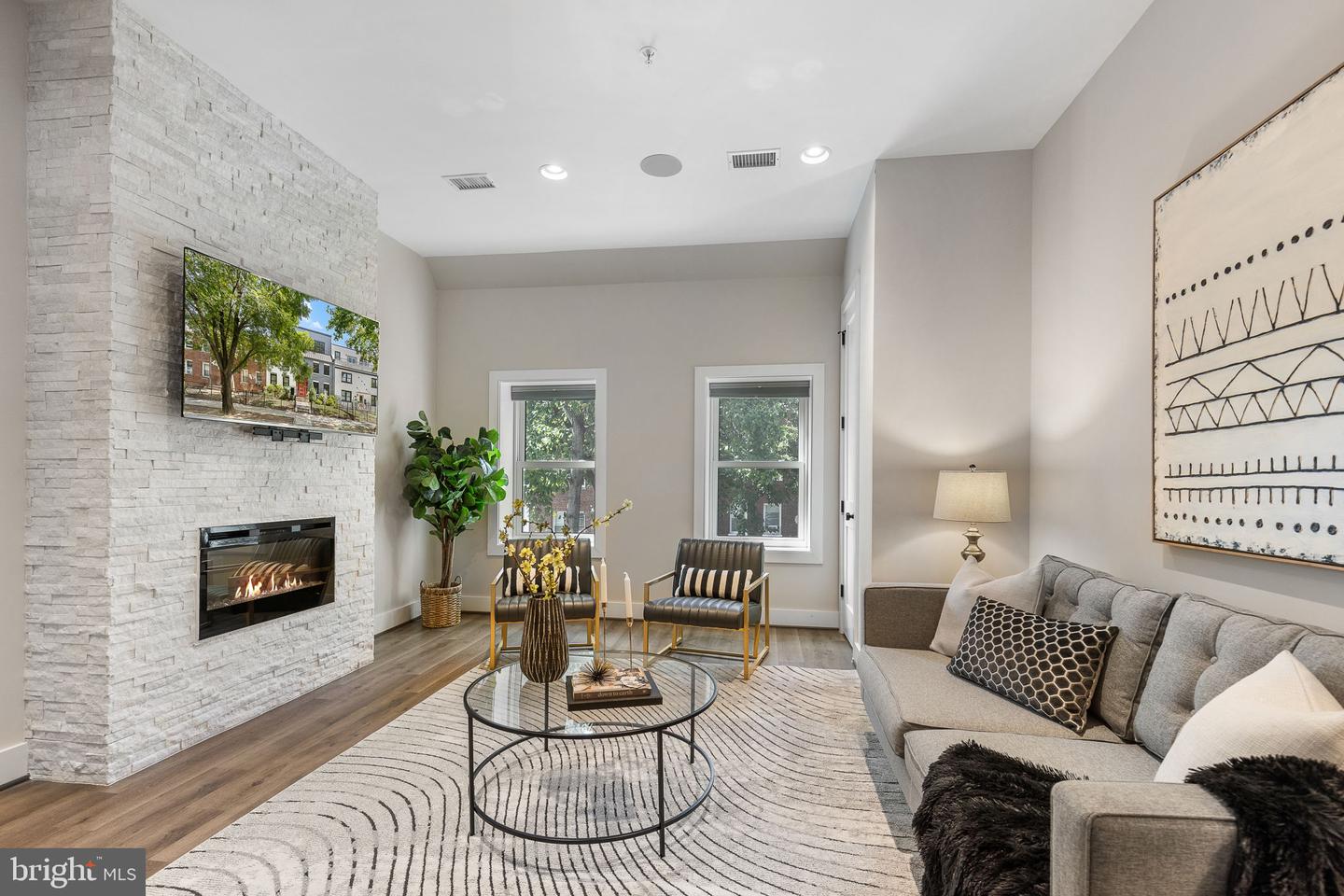 1417 Staples Street NE #201, Washington