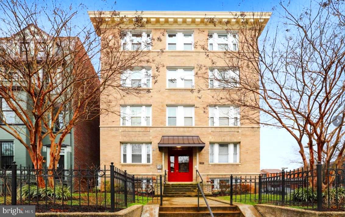 1340 Fairmont Street NW #3