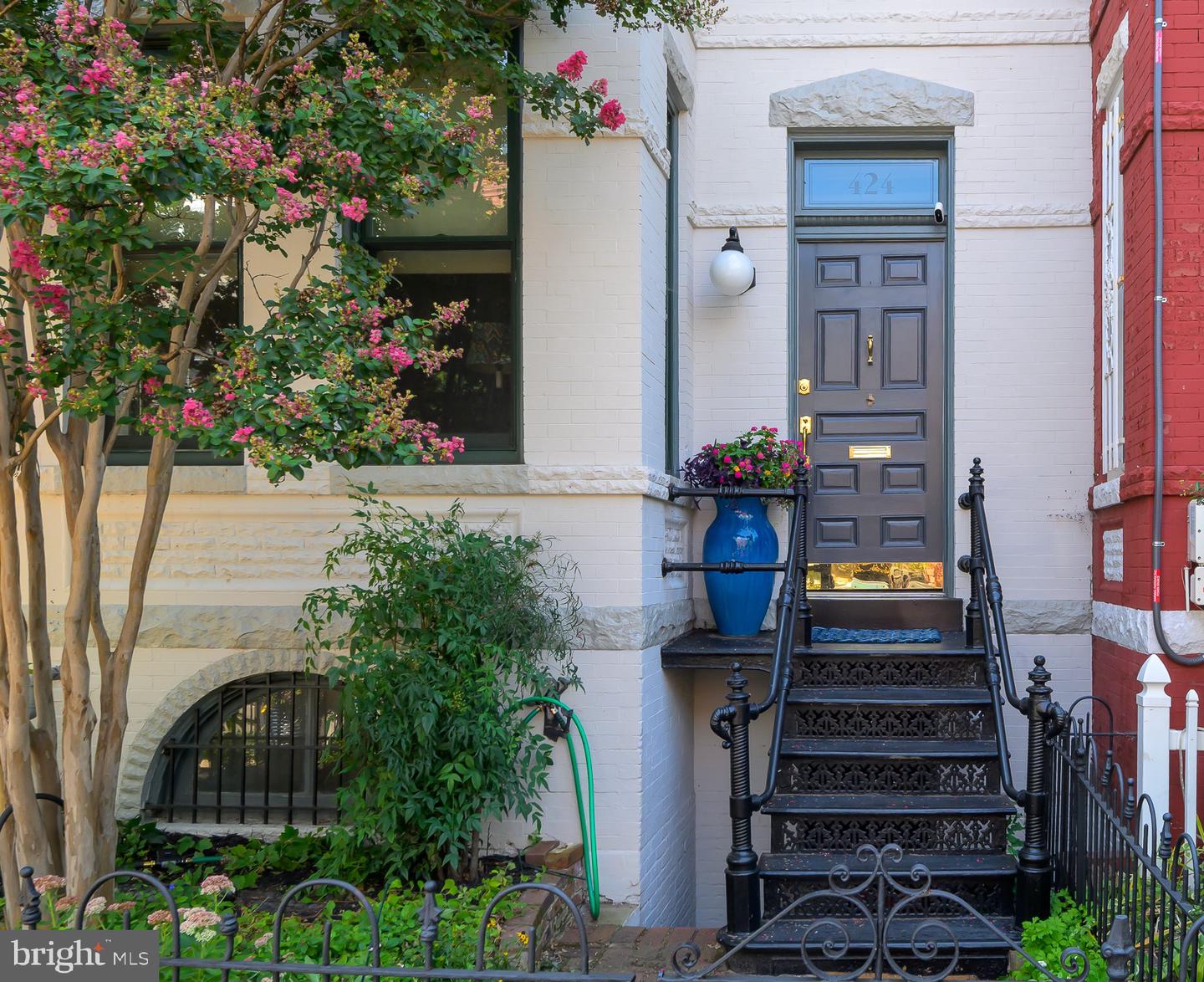424 4th Street NE, Washington