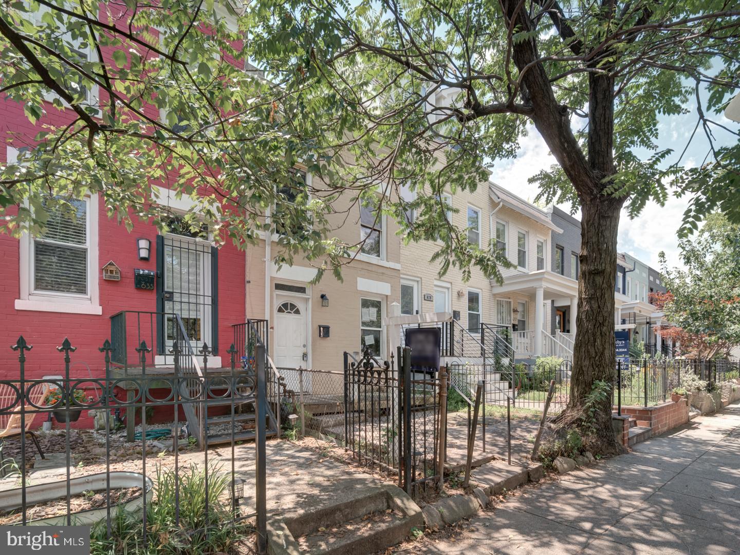 633 Morton Place NE, Washington