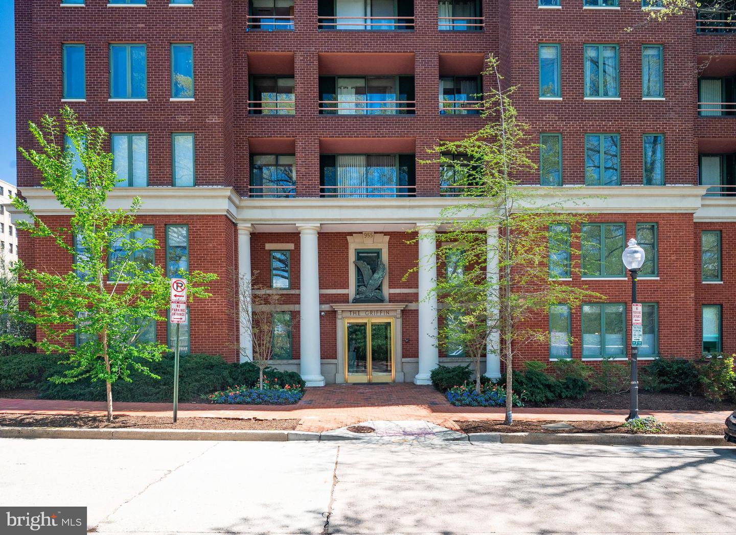 955 26th Street NW #803, Washington