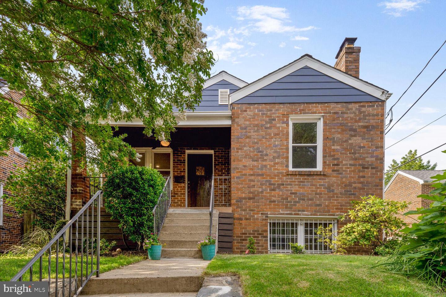 3207 W Street SE, Washington