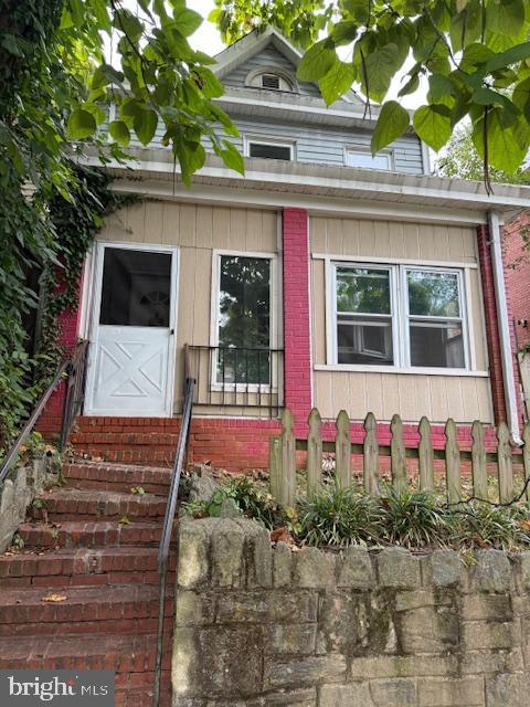 3330 Brothers Place SE, Washington