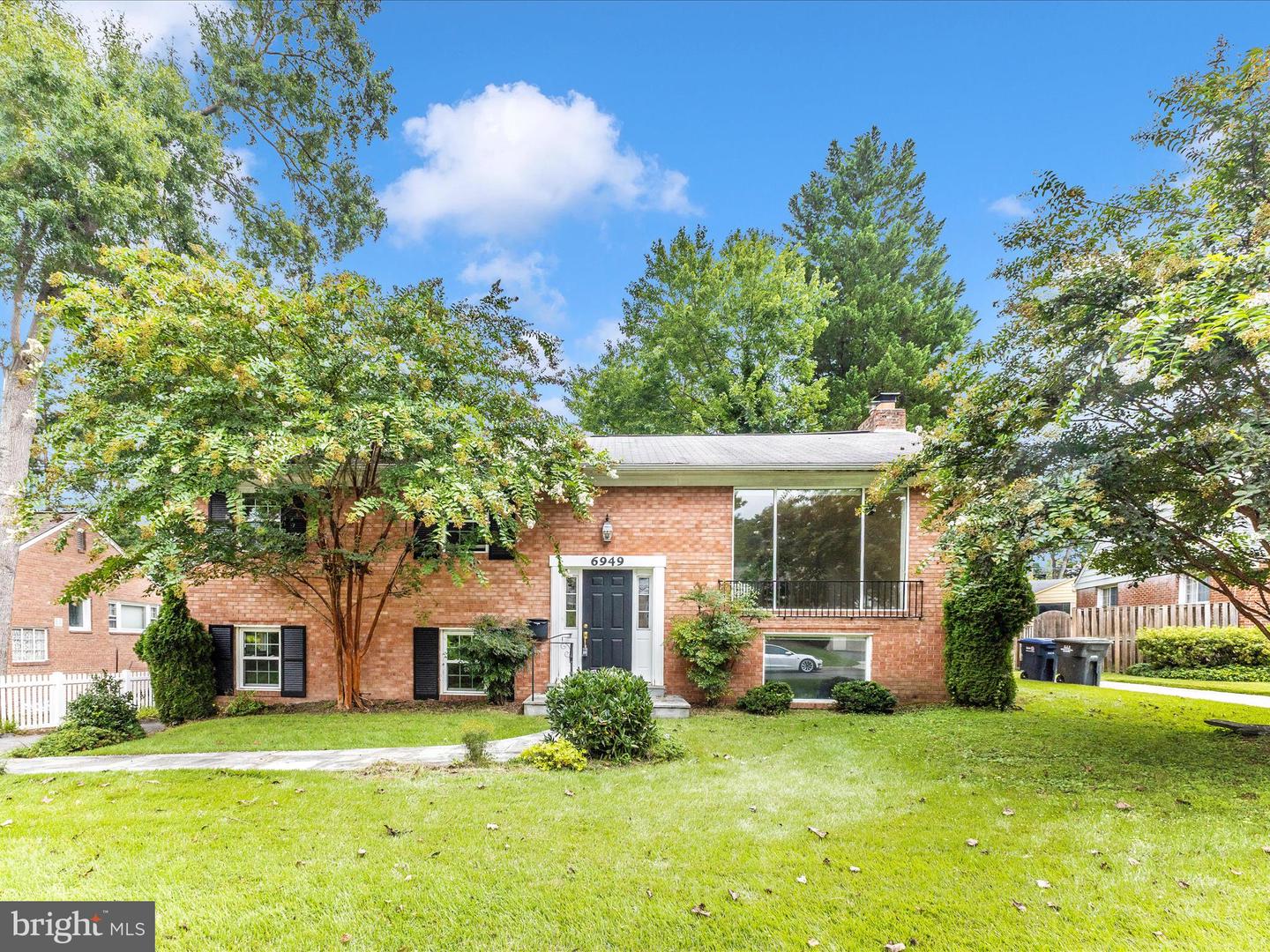 6949 32nd Street NW, Washington