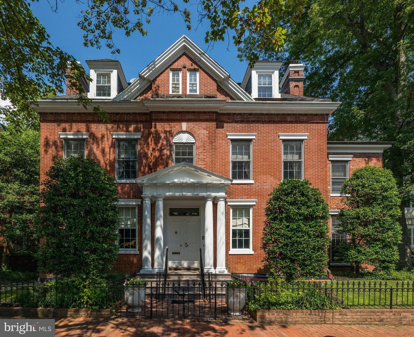 1669 31st Street NW, Washington