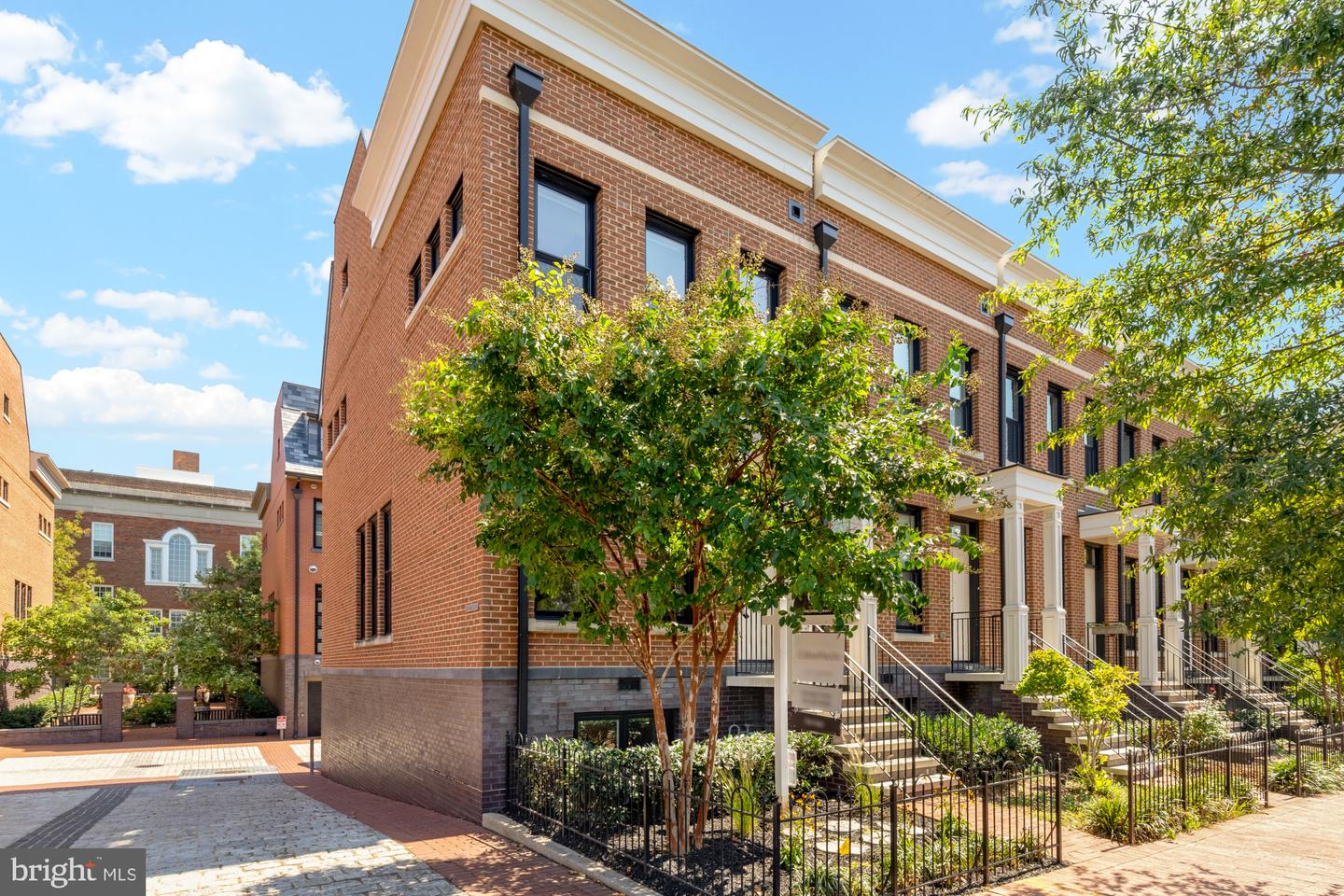 412 13th Street SE, Washington