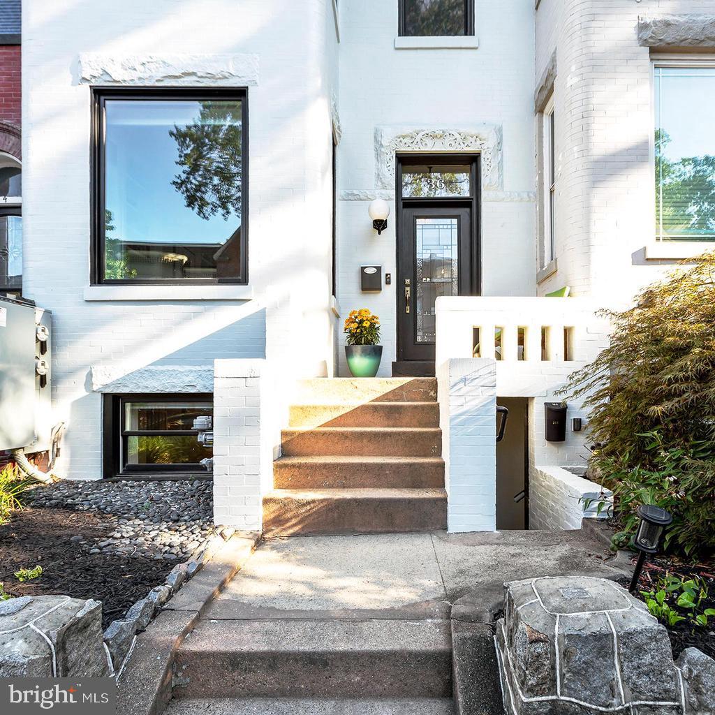 36 Quincy Place NE, Washington