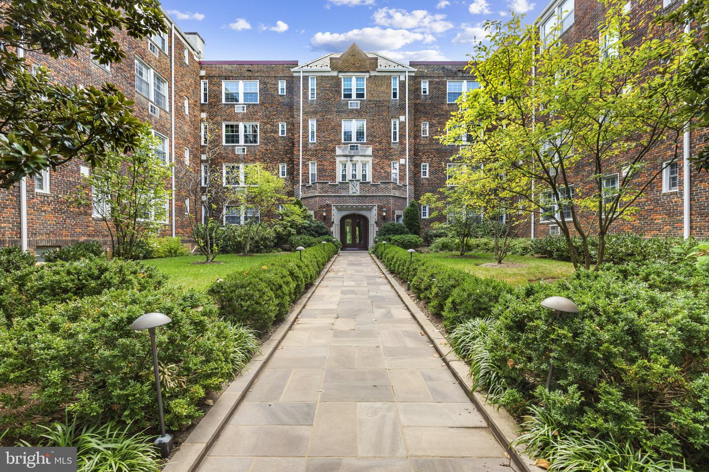 3051 Idaho Avenue NW #204, Washington