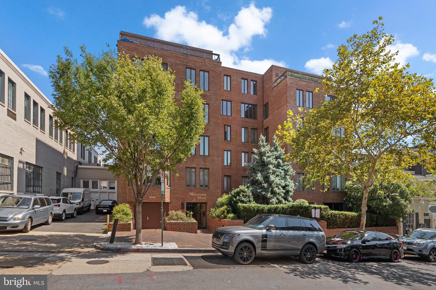 1045 31st Street NW #302, Washington