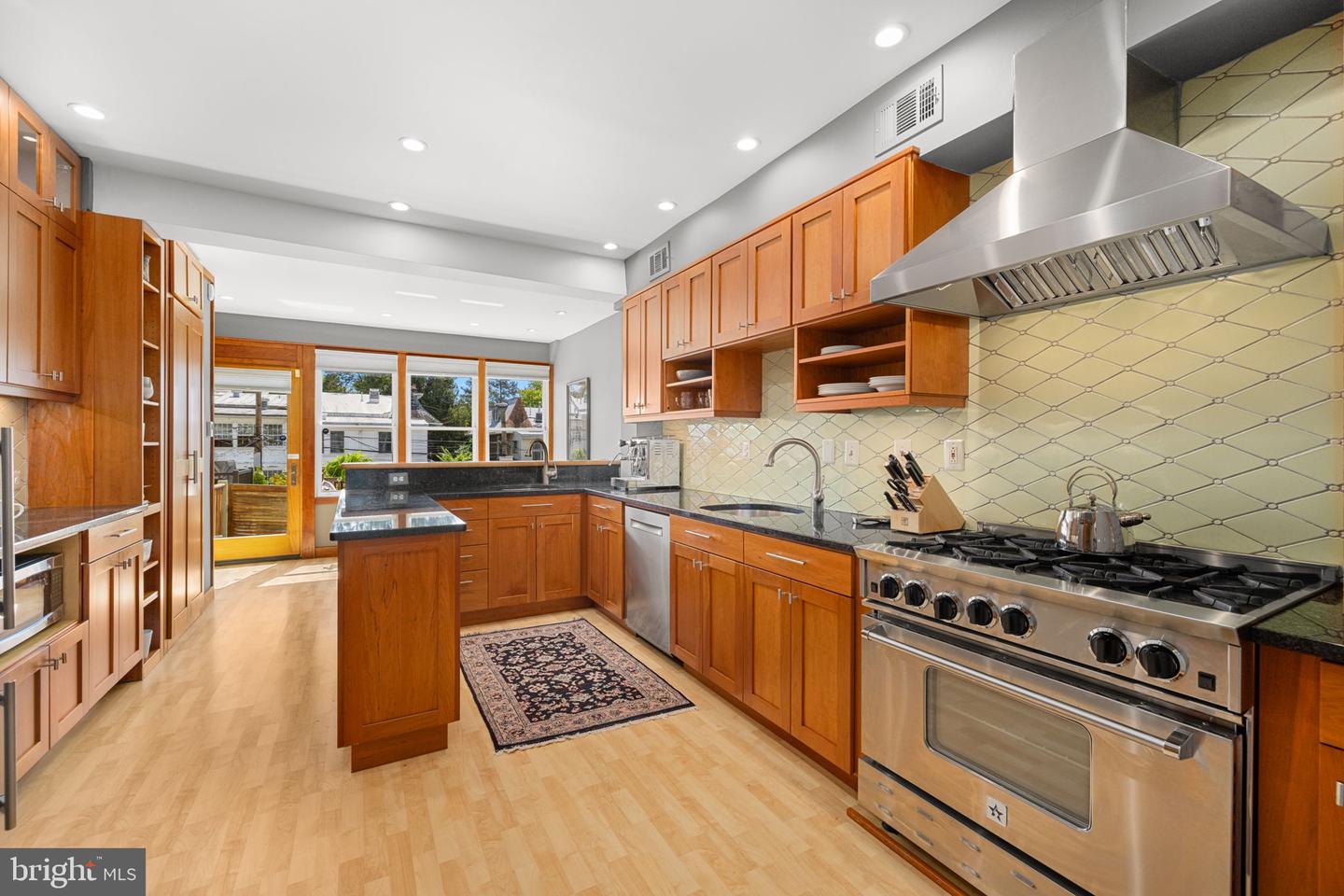 1748 Kenyon Street NW, Washington