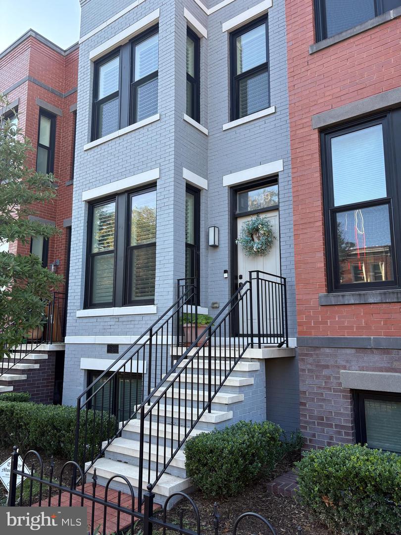 1309 D Street SE, Washington