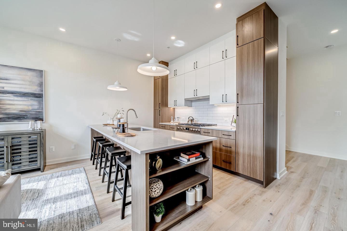442.5 R Street NW #b