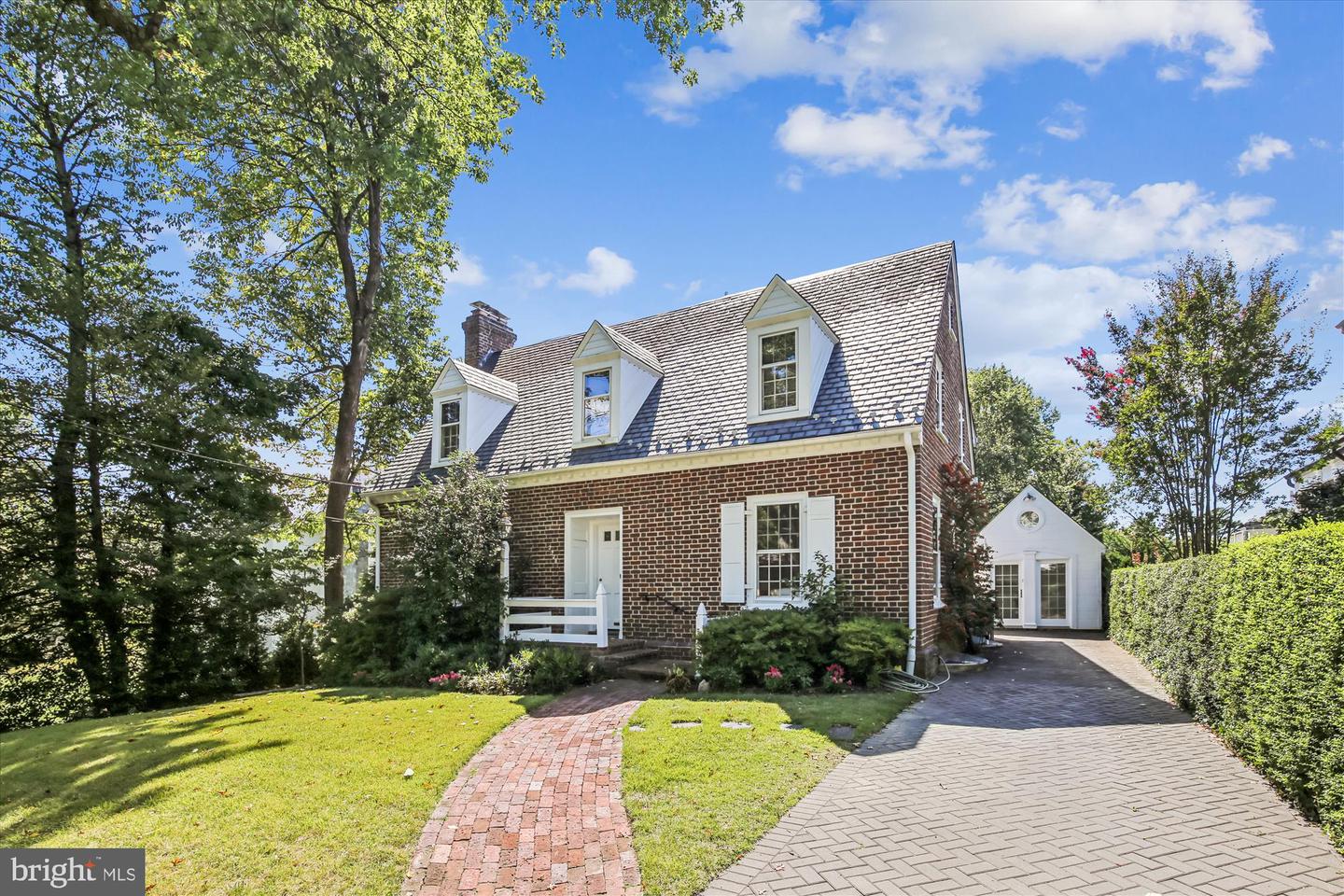 2928 Ellicott Street NW, Washington