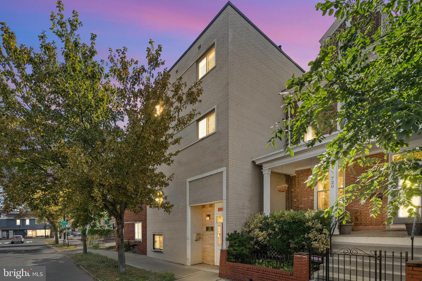 718 Park Road NW #6, Washington