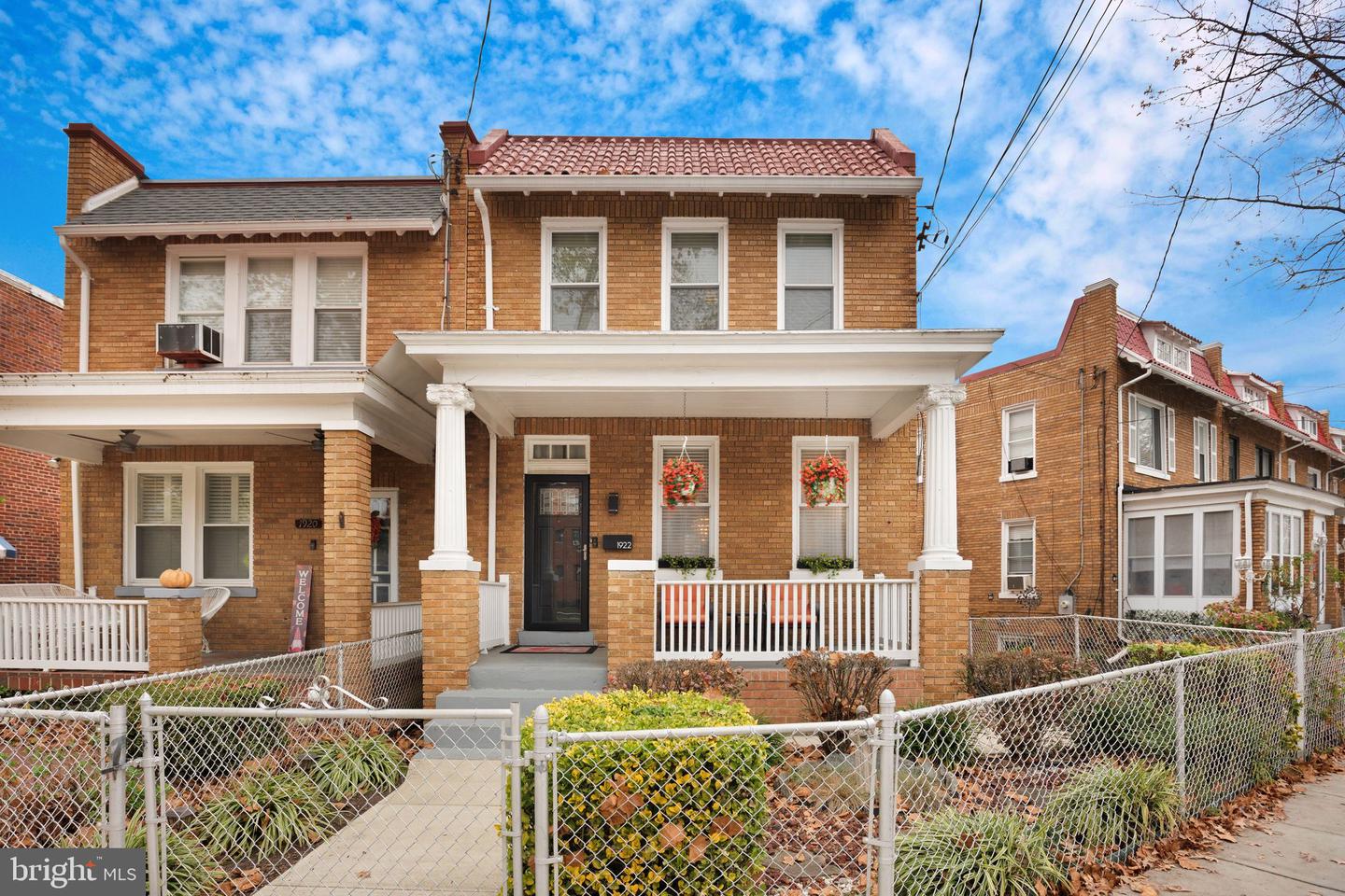 1922 Q Street SE, Washington