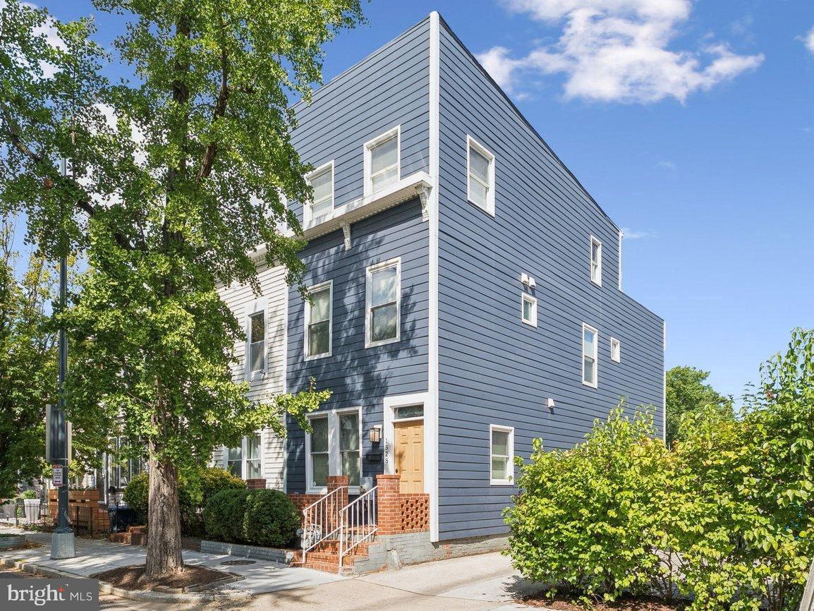 1528 Gales Street NE, Washington