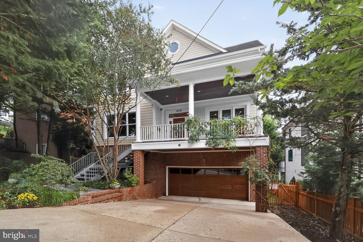 1829 47th Place NW, Washington