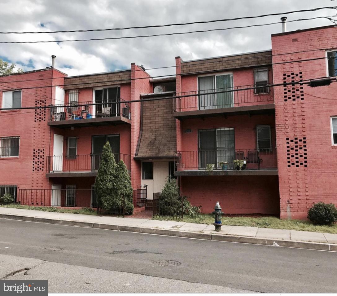 5009 D Street SE #202