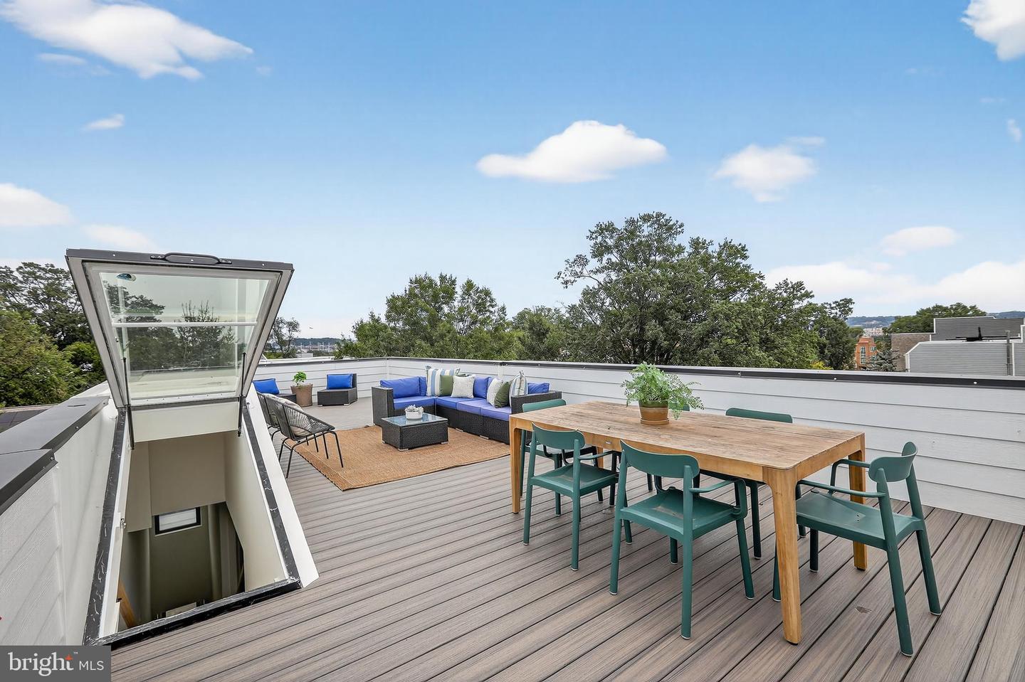 828 21st Street NE #3