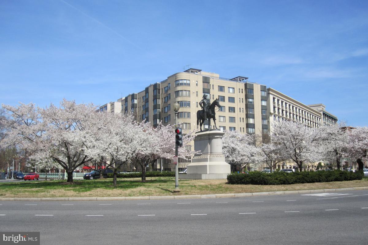 1 Scott Circle NW #121, Washington