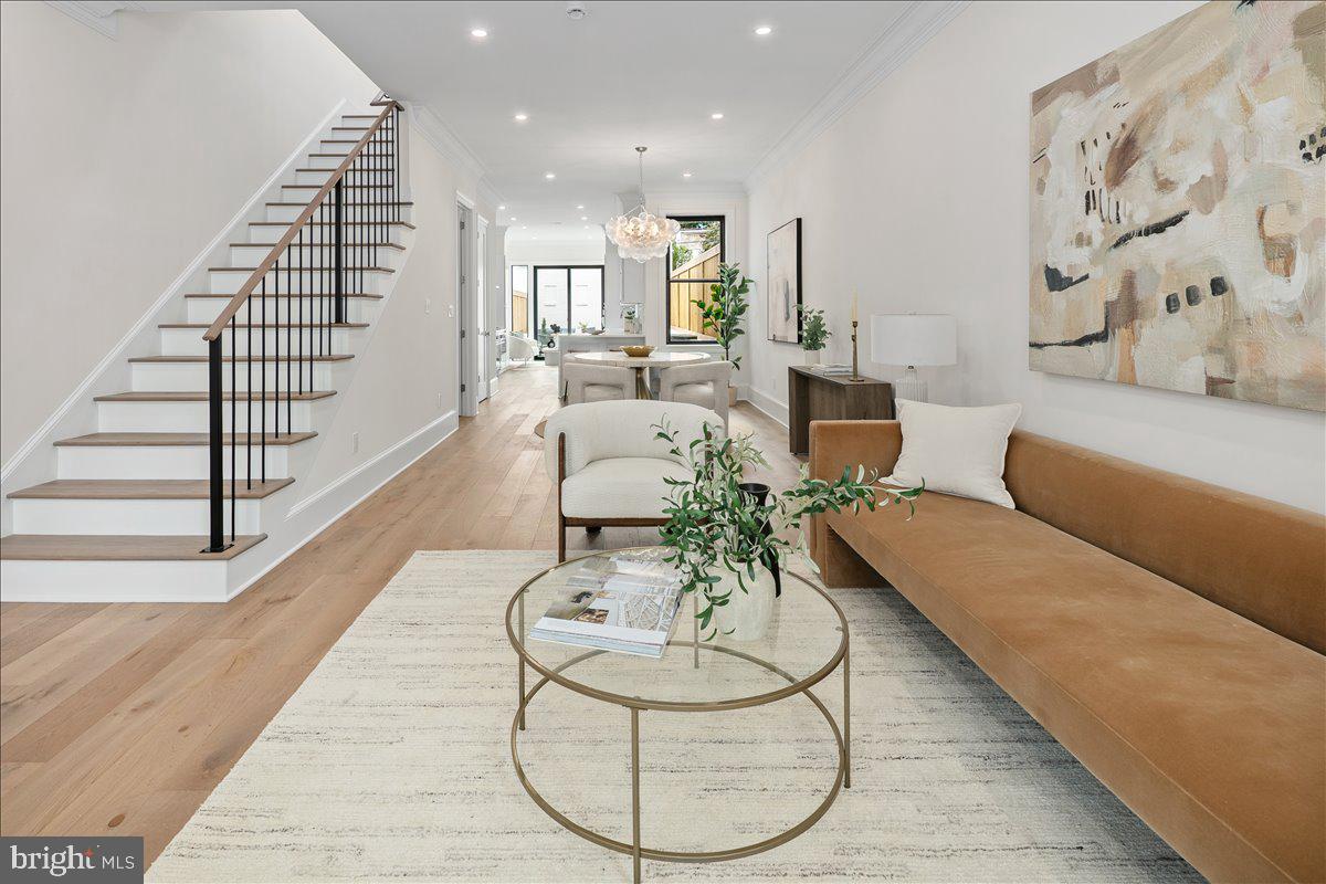 1007 C Street NE, Washington