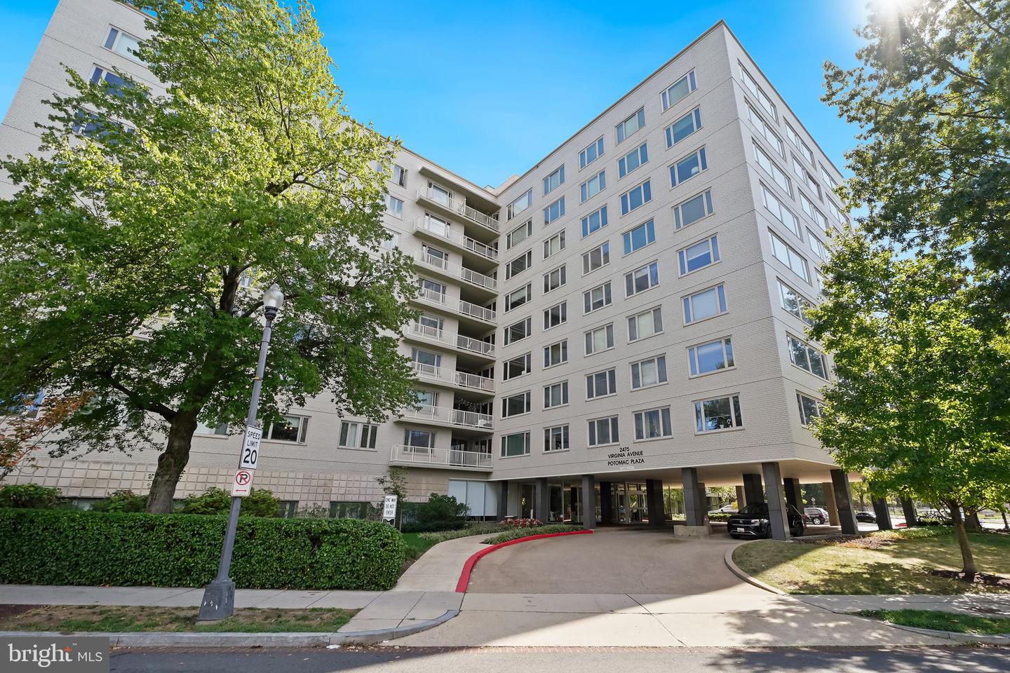 2475 Virginia Avenue NW #921