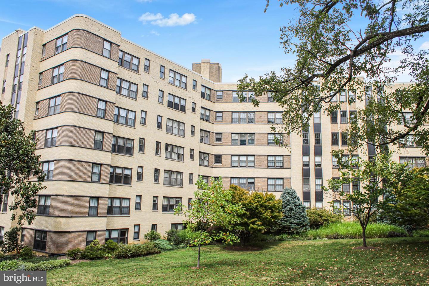 3901 Cathedral Avenue NW #201, Washington