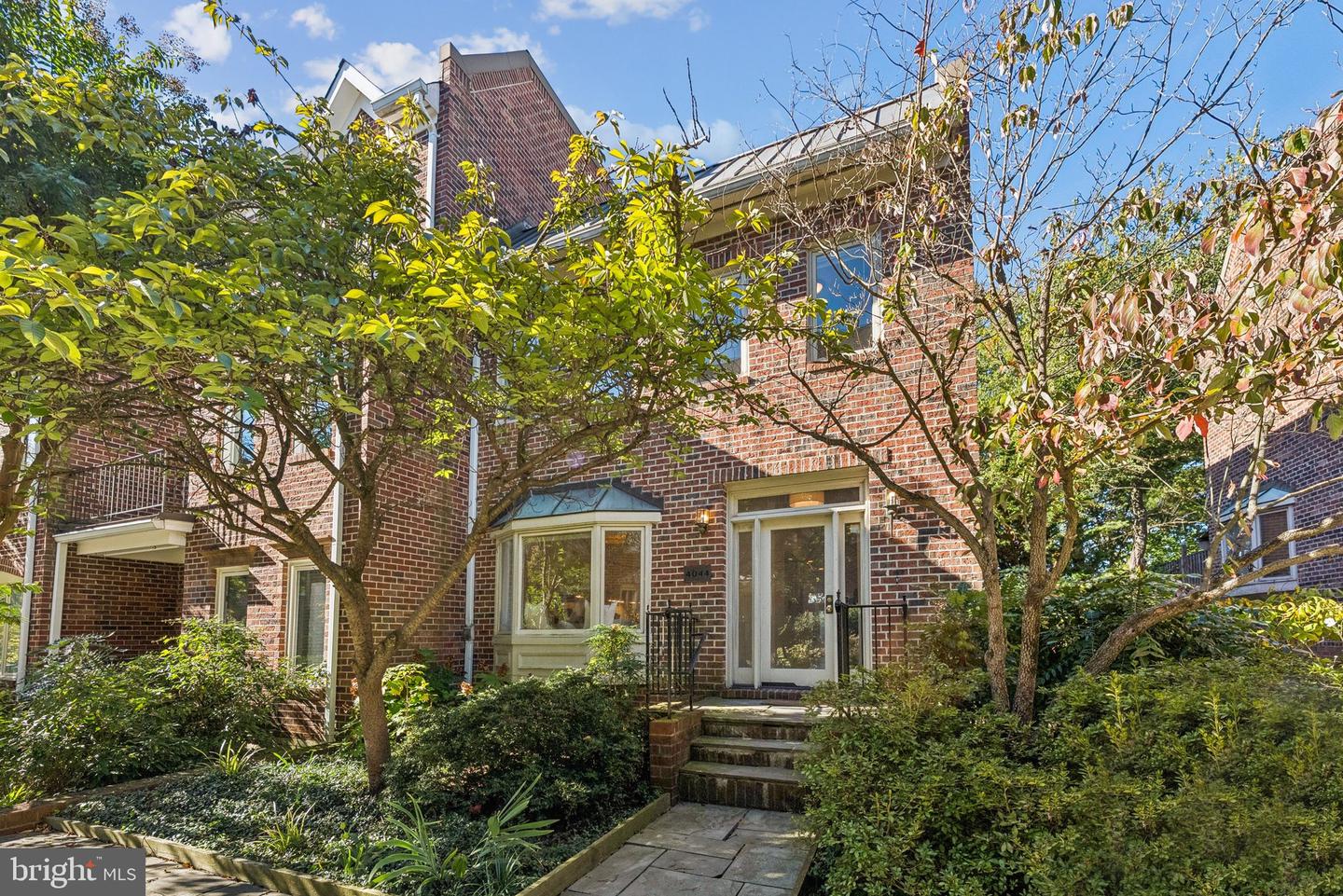 4044 Chancery Court NW, Washington
