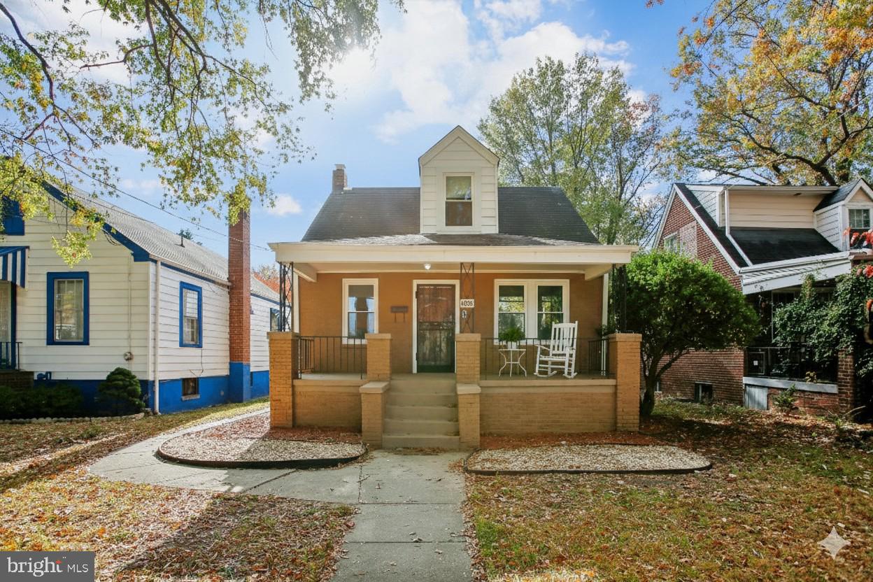 4229 Lane Place NE, Washington