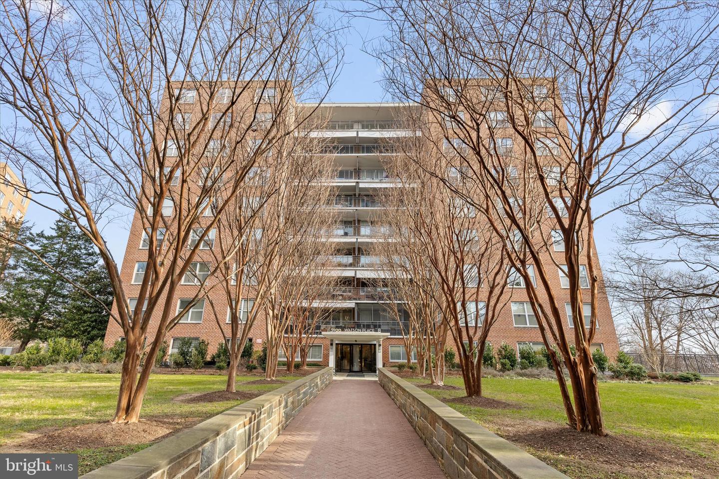 3900 Watson Place NW #b5e, Washington