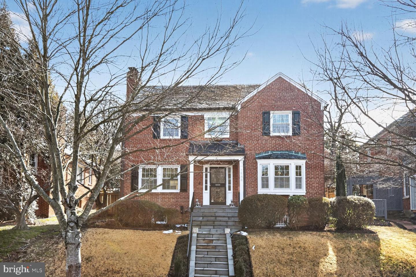 1548 Northgate Road NW, Washington