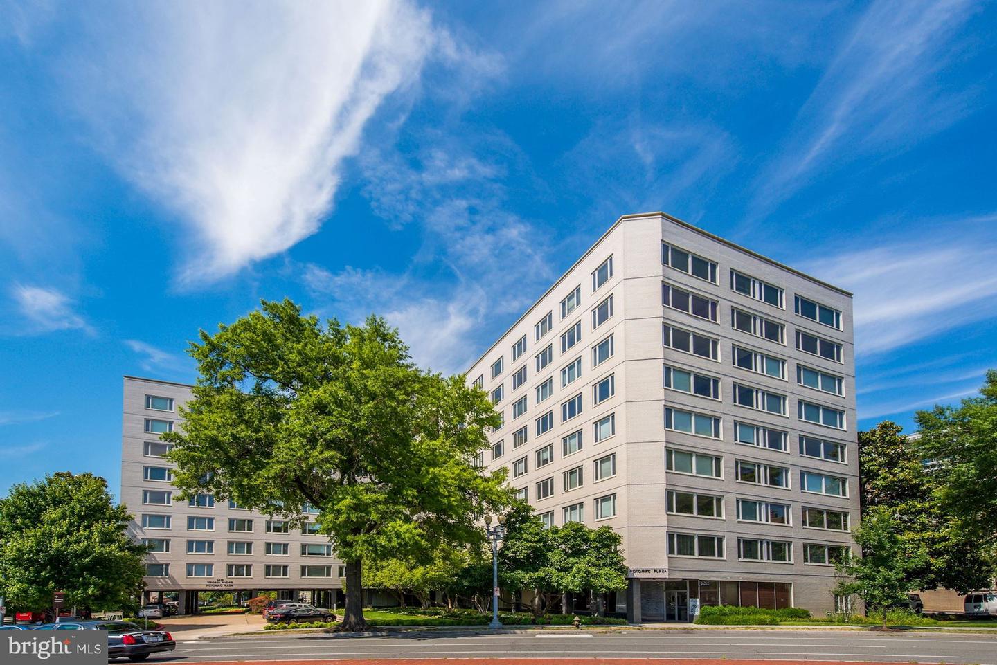 2475 Virginia Avenue NW #721