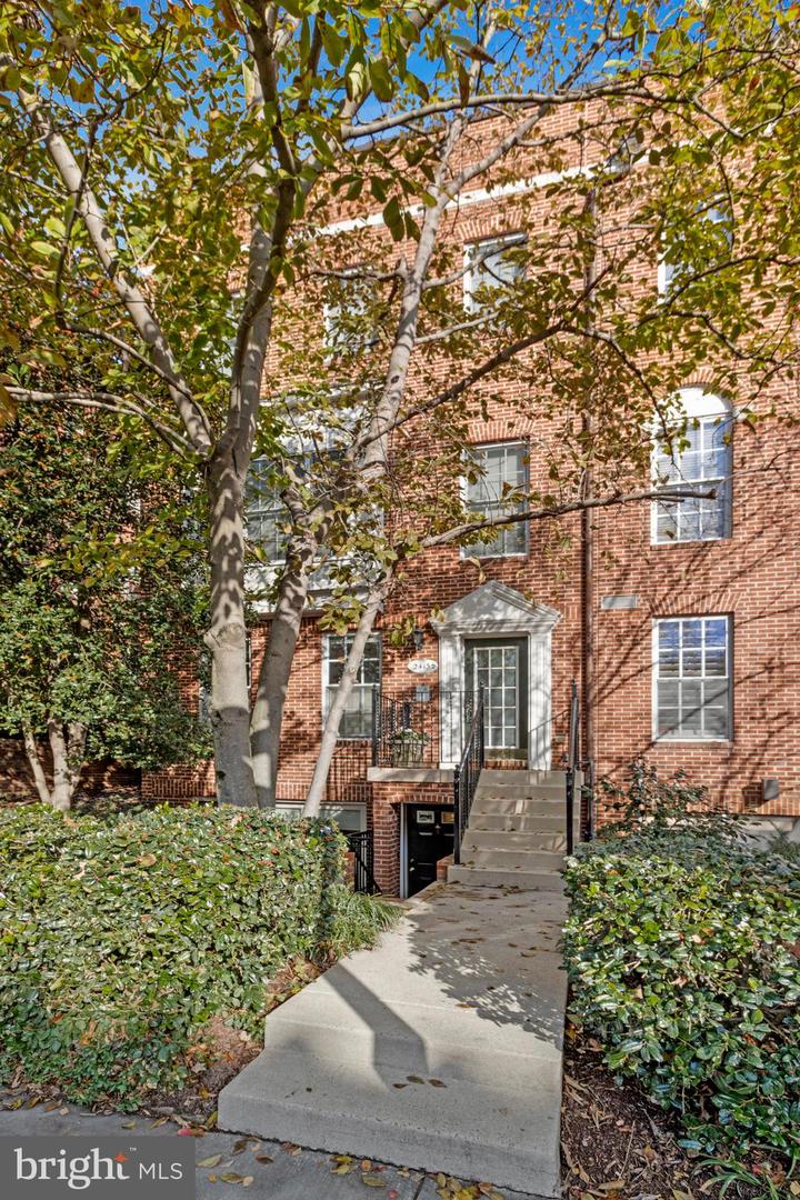 2413 20th Street NW #1, Washington