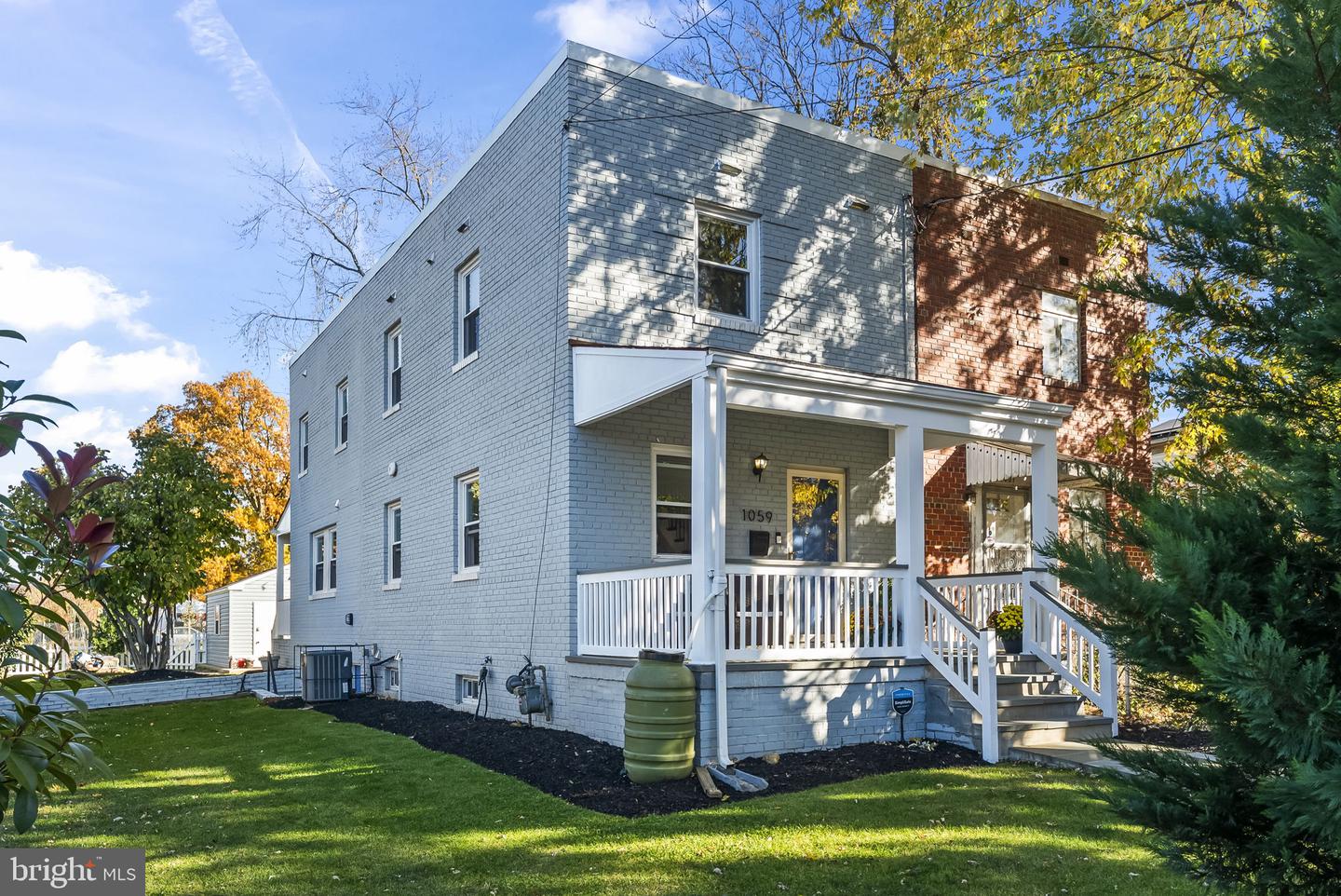 1059 48th Street NE, Washington