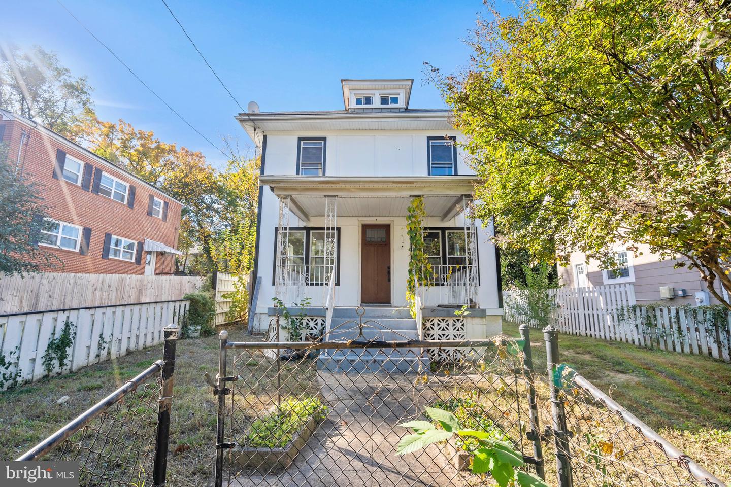 6210 8th Street NW, Washington