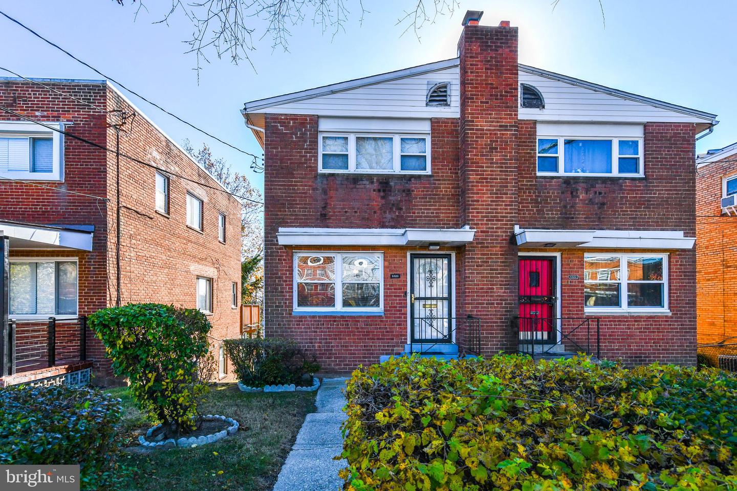 5320 Chillum Place NE, Washington