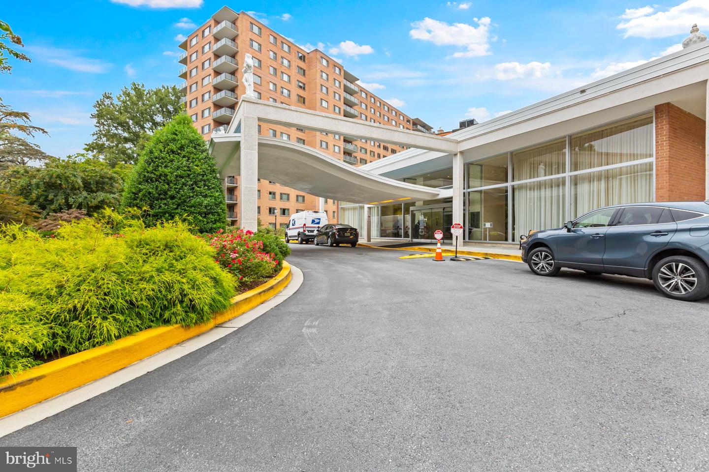4201 Cathedral Avenue NW #801w, Washington